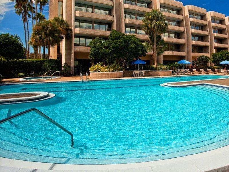 Sheraton Tampa Brandon Hotel Exterior photo